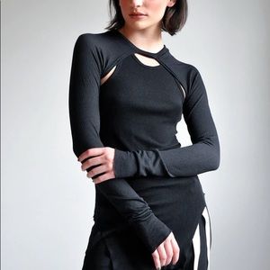 Noctex Ayla shrug